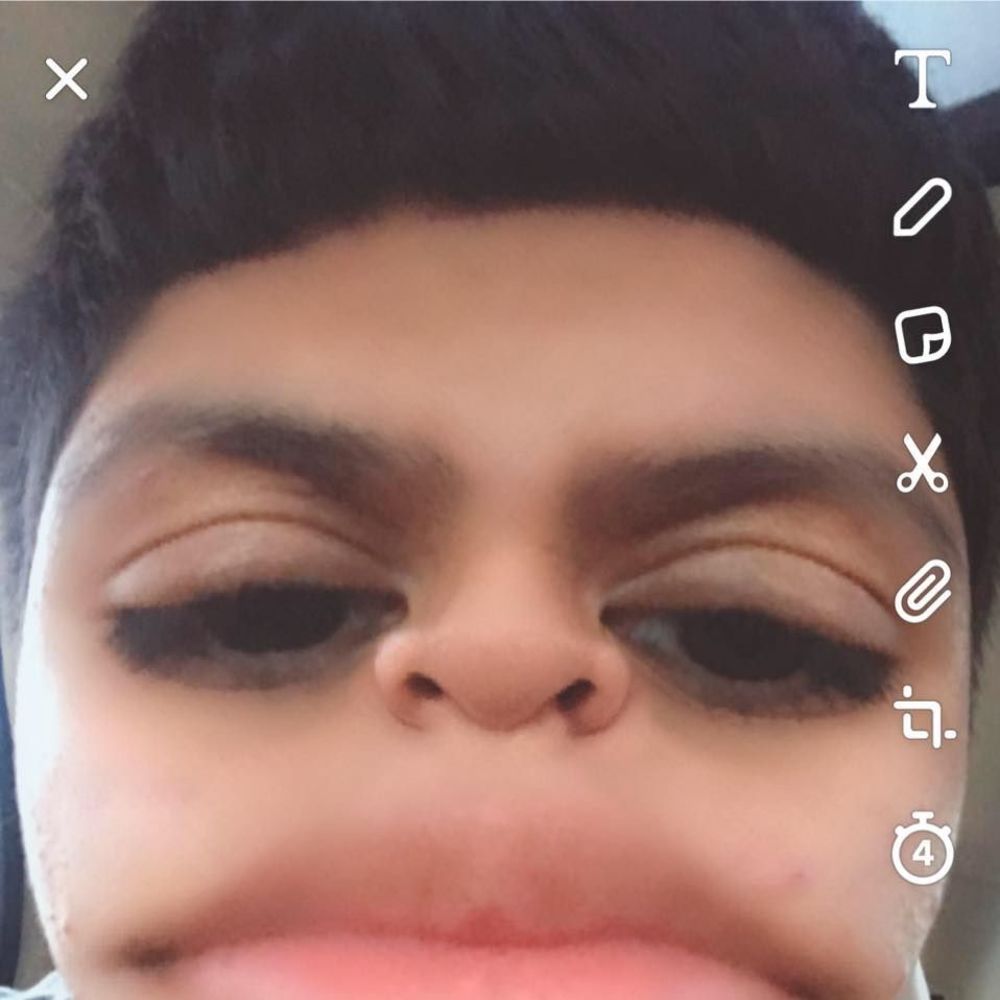 Meet your Posher, Adrian